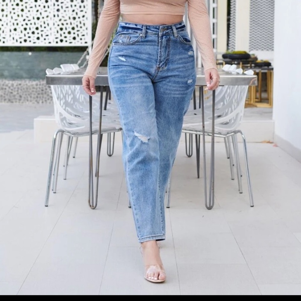 Mom jeans